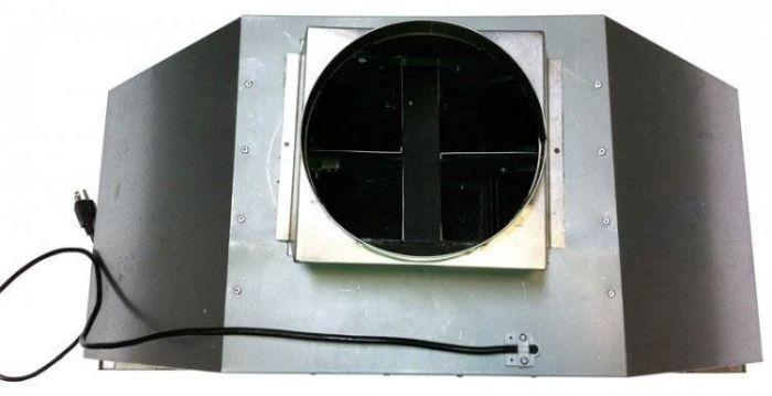 ZLINE 28 Inch Range Hood Insert Remote Blower Stainless Steel Ducted 695-RD-28