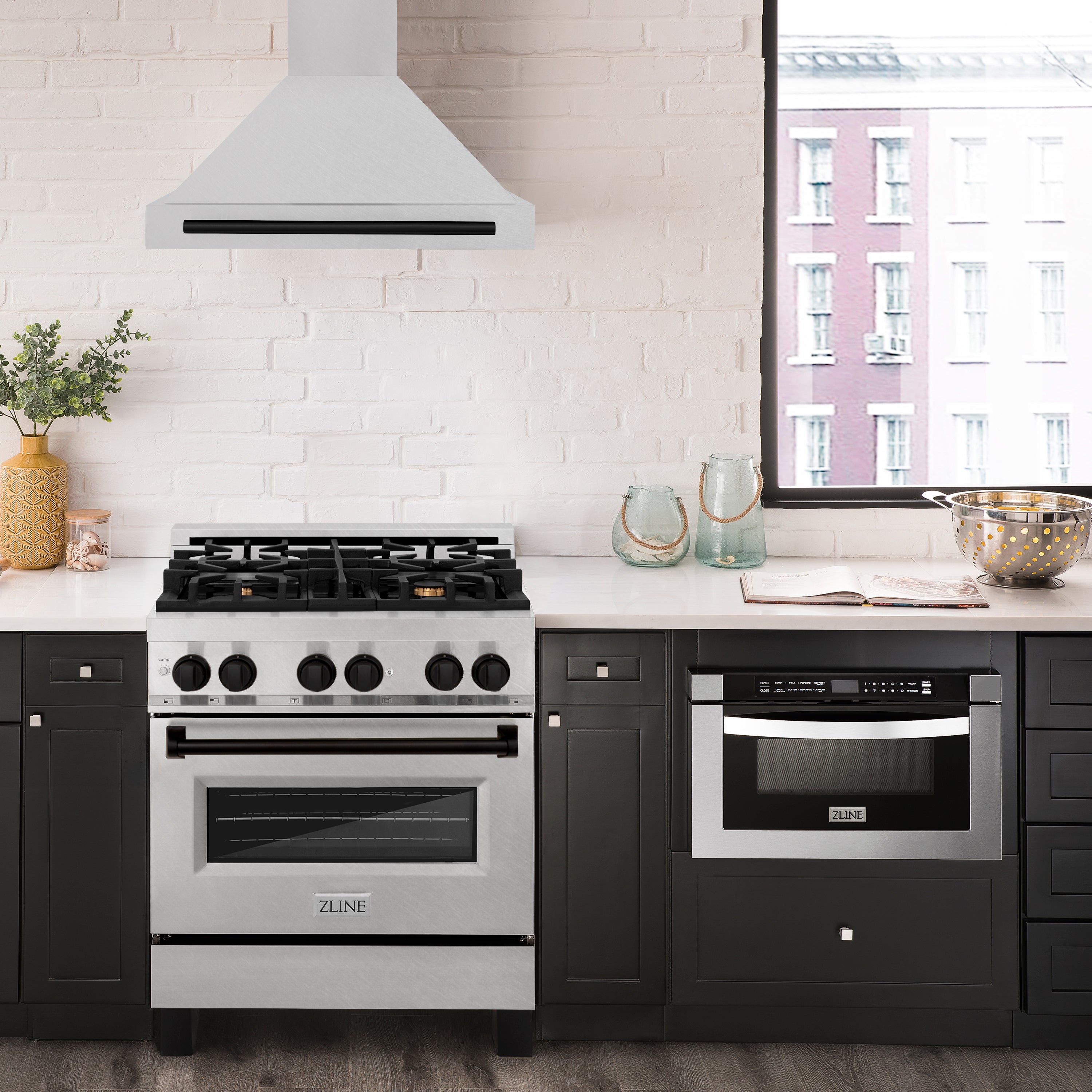 ZLINE 30 in. Wall Mount Range Hood Convertible Satin Stainless Steel Matte Black Handle 400 CFM (KB4SNZ-30-MB)