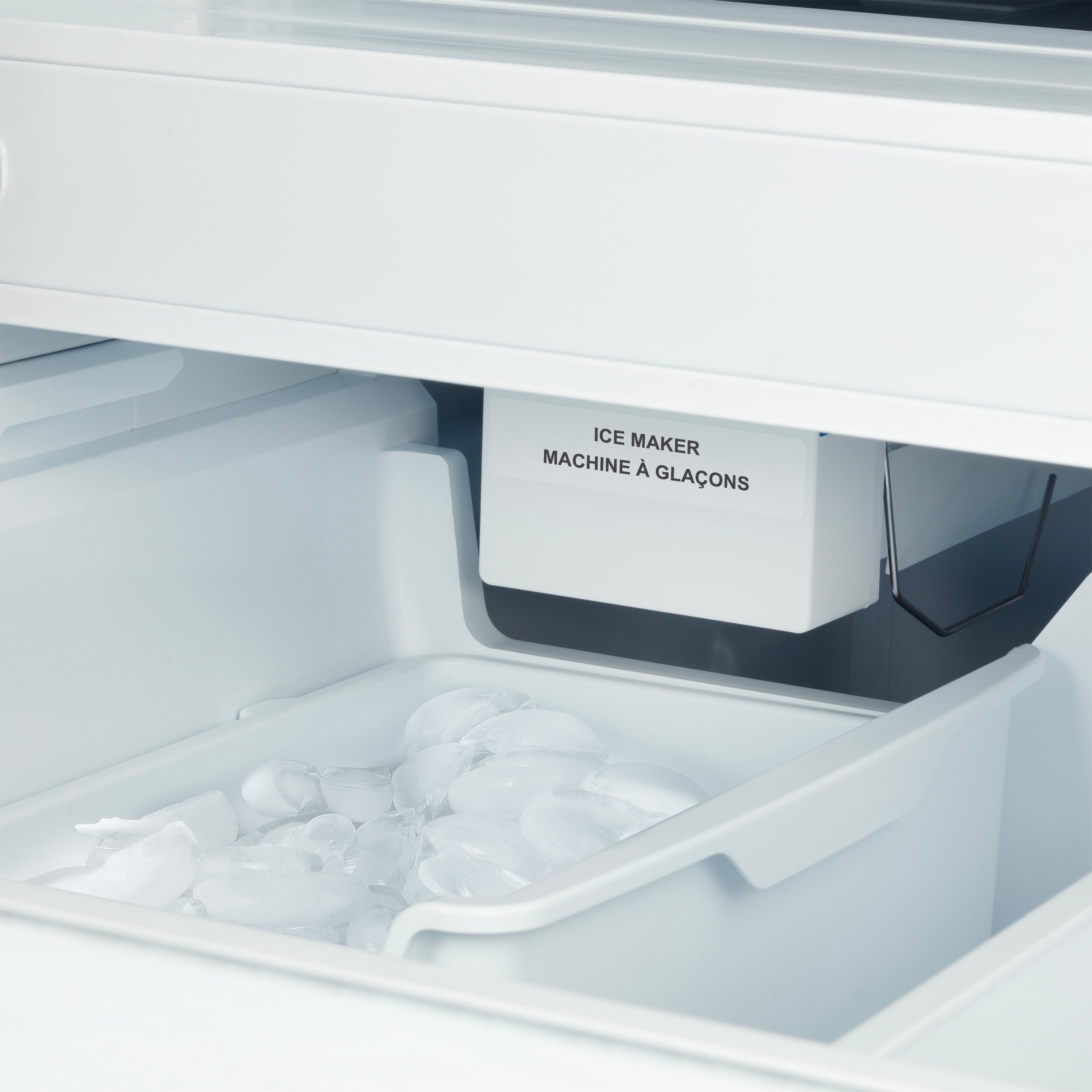 FORNO Rivello 36 in French Door Refrigerator, Standard Depth, Water & Ice Dispenser, White with Antique Brass Handles (Model FFFFD1783-36WHT)