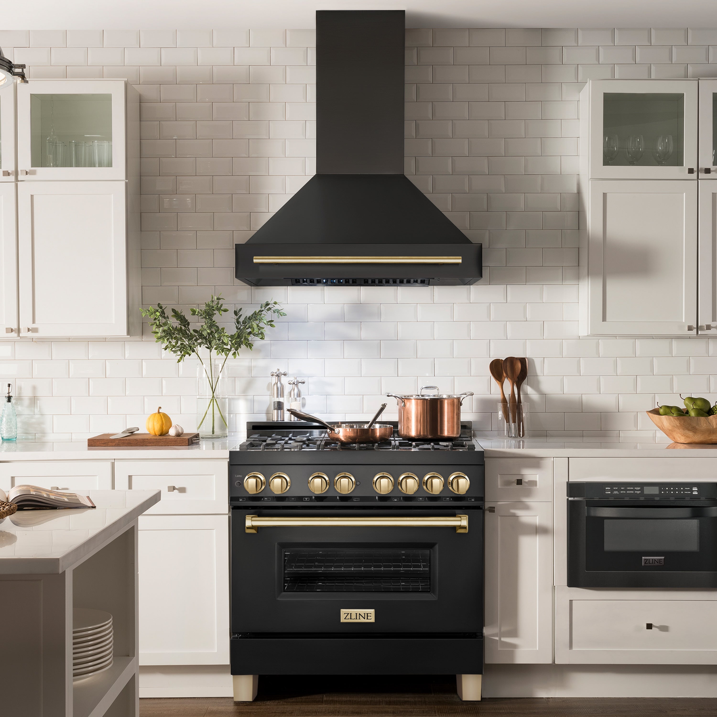 ZLINE 36 in. Wall Mount Range Hood Black Stainless Steel Autograph Edition Gold Handle 400 CFM (BS655Z-36-G)