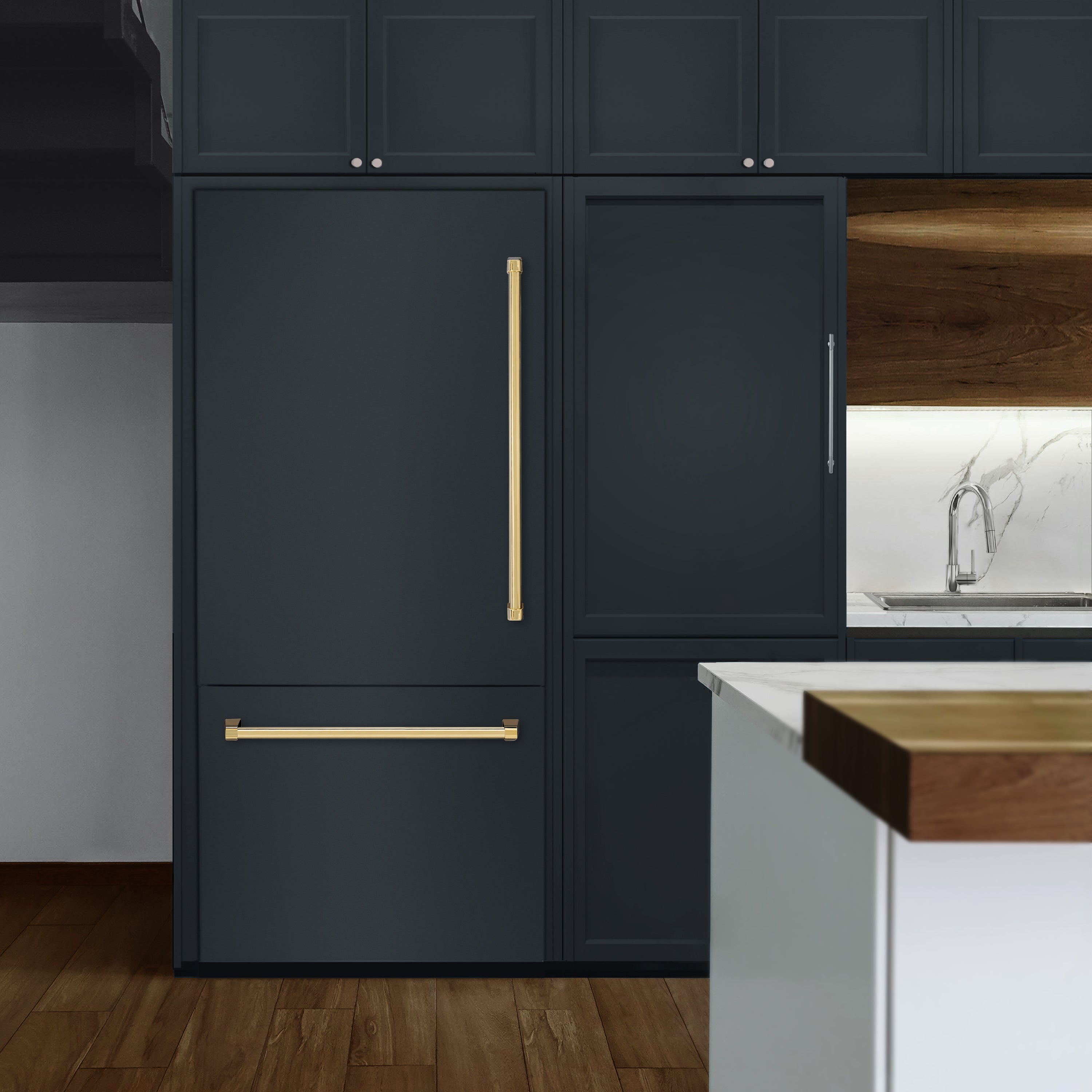 ZLINE 36 in Built-In Bottom Freezer Refrigerator 19.8 cu. ft. Panel Ready Water Dispenser Ice Maker Polished Gold Accents (RBITZ-36-G)