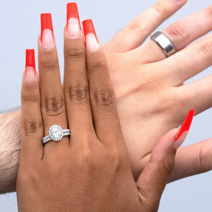imageye___-_imgi_258_oval-cut-wedding-ring-set-belle_720x_d2907e4d-a55b-4490-adbf-396df22da854